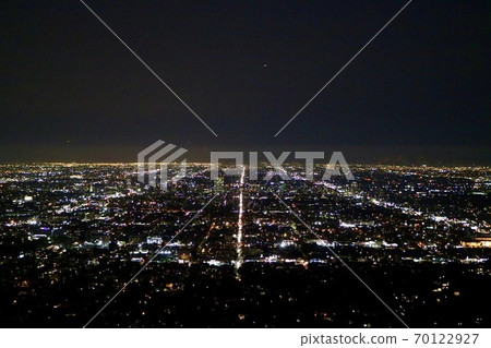 [USA / CA] Night view from Griffith Observatory 70122927