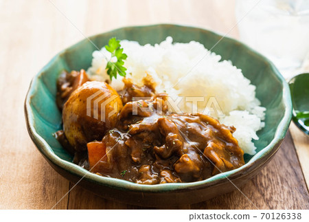 咖哩豬肉飯 70126338