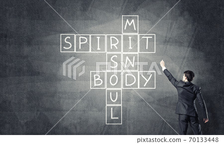 Seminar trainer draw on chalkboard 70133448