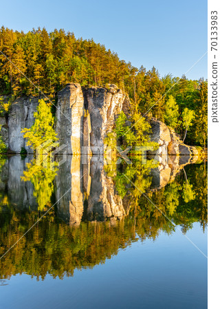 Sandstone rock towers reflected in Vezak Pond, Czech: Vezicky rybnik, Bohemian Paradise, Czech: Cesky Raj, Czech Republic Sandstone rock towers reflected in Vezak Pond, Czech: Vezicky rybnik, Bohemian Paradise, Czech: Cesky Raj, Czech Republic 70133983