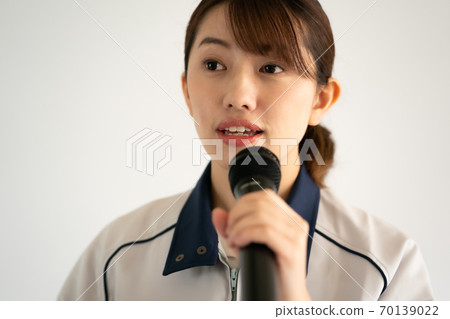 female, lady, woman 70139022