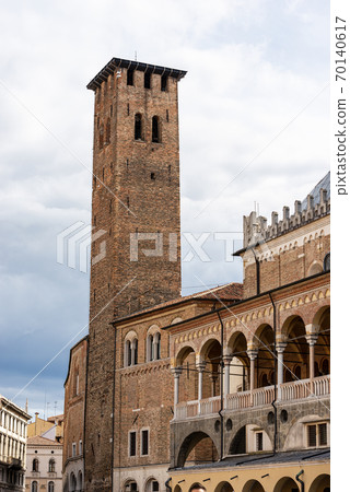 Torre degli Anziani - Medieval Civic Tower in Padua Veneto Italy Torre degli Anziani - Medieval Civic Tower in Padua Veneto Italy 70140617