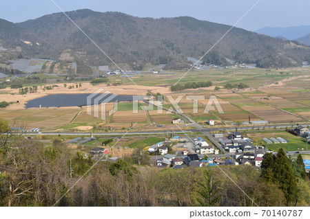The outskirts of Nanyo City and Lake Hakuryu The outskirts of Nanyo City and Lake Hakuryu 70140787