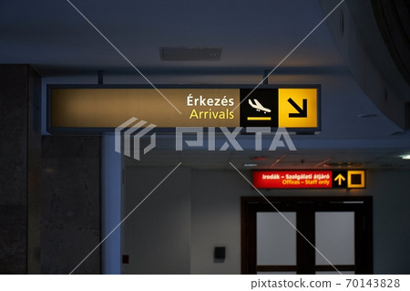 Arrivals airport sign Arrivals airport sign 70143828