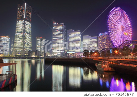 [神奈川縣]橫濱港未來的夜景 70145677