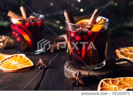 Christmas mulled wine Christmas mulled wine 70145971