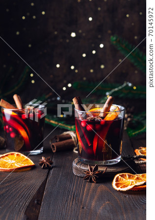 Christmas mulled wine Christmas mulled wine 70145972