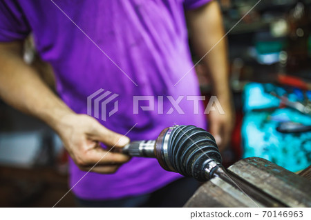ATV constant-velocity CV joint, repair by hands ATV constant-velocity CV joint, repair by hands 70146963