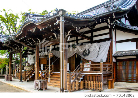 Shozo Kuwana 70148802
