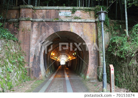 北吸油路（北吸油隧道） 70153874