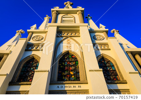 Sunrise at Magome Church [Nagasaki City] 70157419