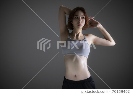 Female athlete sports 70159402