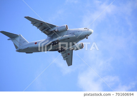 屬於鳥取縣美穗基地的空中自衛隊C-2運輸機在飛行訓練中 屬於鳥取縣美穗基地的空中自衛隊C-2運輸機在飛行訓練中 70160694