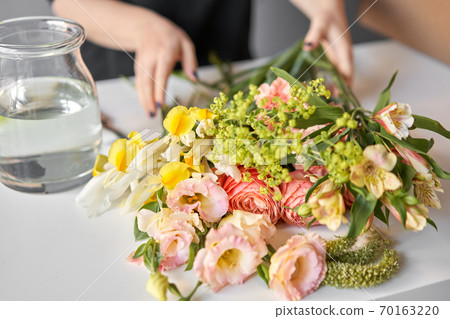 Bouquet 005, step by step installation of flowers in a vase. Flowers bunch, set for home. Fresh cut flowers for decoration home. European floral shop. Delivery fresh cut flower. 70163220