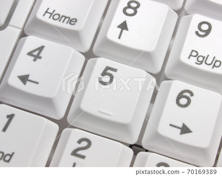 Keyboard 70169389
