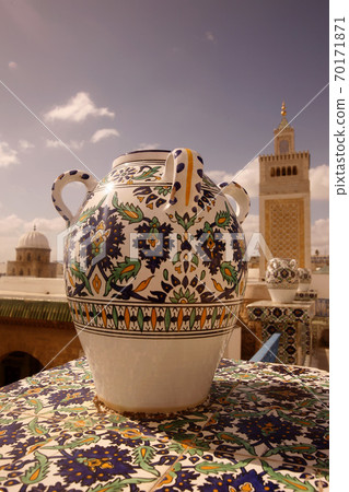 TUNISIA TUNIS CITY MEDINA EZ ZITOUNA MOSQUE 70171871