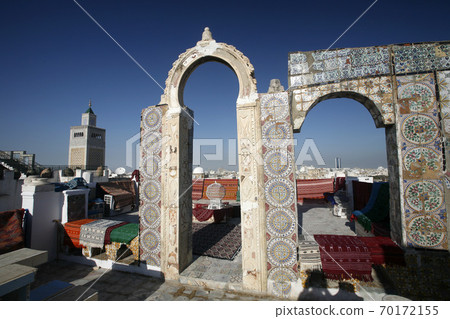 TUNISIA TUNIS CITY MEDINA MOSQUE CARPET 70172155
