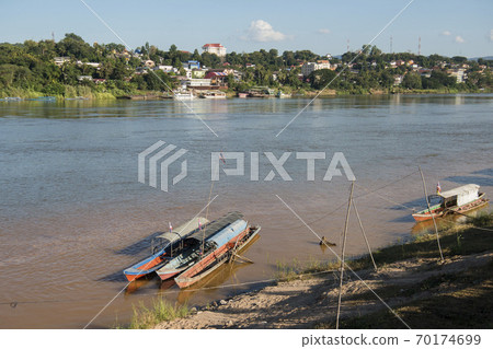 THAILAND CHIANG KHONG MEKONG BOAT POERT THAILAND CHIANG KHONG MEKONG BOAT POERT 70174699