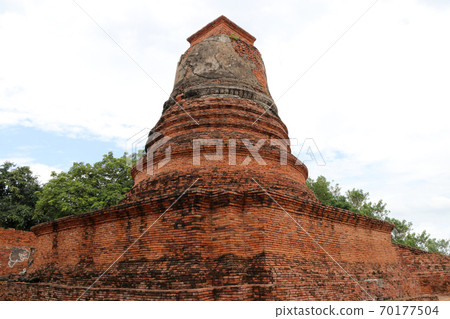 Small stupa beside the main pagoda in the ruins of ancient remains at Wat Worachet temple 70177504