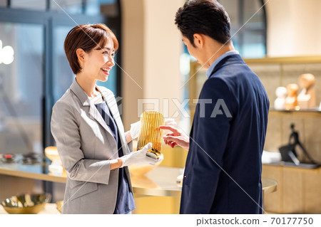 客戶服務現場拍攝合作：g禮品和生活風格 70177750