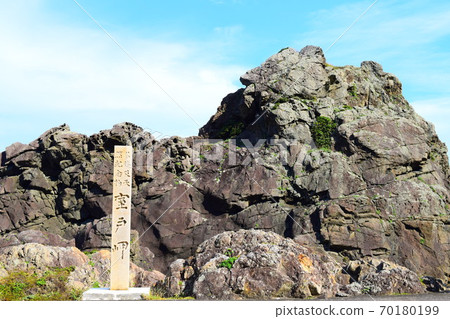 Bishagoiwa [Muroto Global Geopark] 70180199