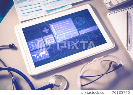Digital technologies in medicine 70185740