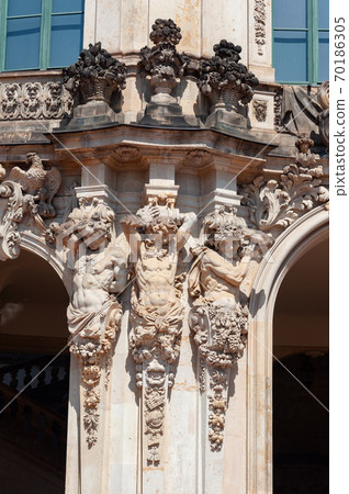 Column decoration of Wallpavillon in Zwinger, Dresden 70186305