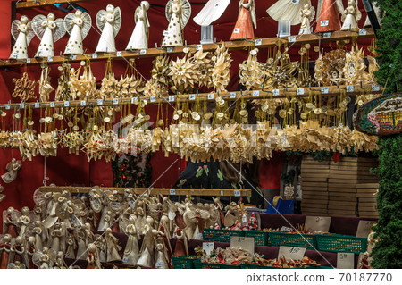 Christmas market in Munich, Bavaria, Germany, Europe 70187770