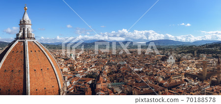 Florence, dome of Santa Maria del Fiore Florence, dome of Santa Maria del Fiore 70188578