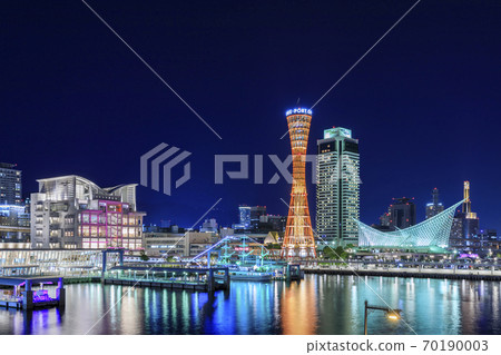 Night view of Kobe, Hyogo Prefecture, Kobe port and cityscape Night view of Kobe, Hyogo Prefecture, Kobe port and cityscape 70190003