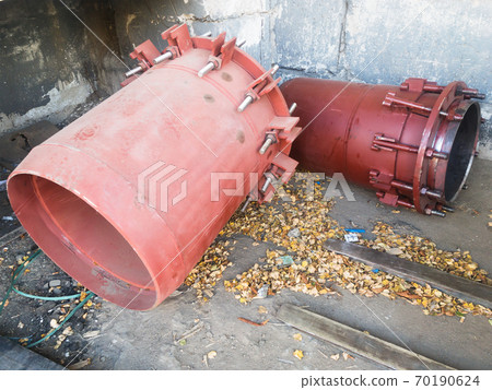 Red gland expansion joints for heating main. 70190624