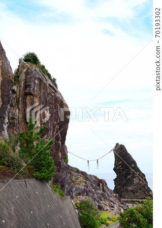 Meotoiwa in Kaoka [Muroto Global Geopark] 70193302