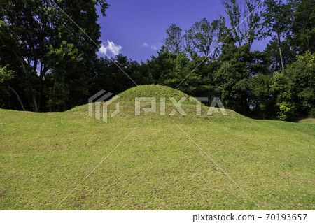 Kitora Tumulus, Asuka Village, Nara Prefecture 70193657