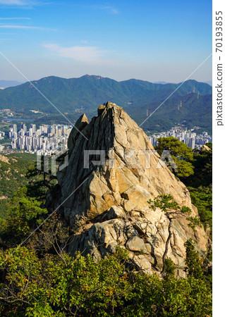 Panoramic view of Gwanaksan in Jungang-dong, Gwacheon-si, Gyeonggi-do, Korea 70193855