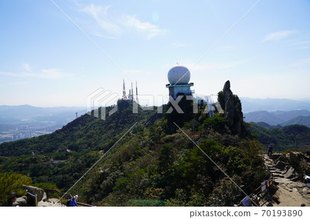 韓國京畿道果川市中央洞Gwanaksan全景 70193890