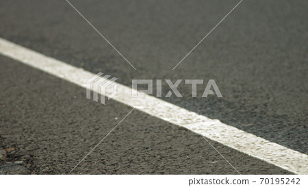 Road marking, Construction of a new road. Road surface repair. 70195242