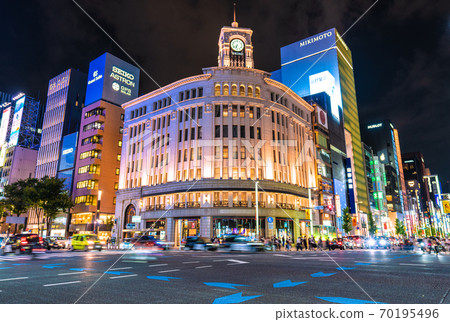 Tokyo cityscape of Japan Tokyo Ginza (night view / car flow) = October 2, 2020 70195496