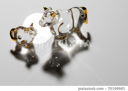 新年賀卡材料,父母和孩子 新年賀卡材料,父母和孩子 70199985