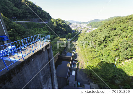 Sugagawa Dam, a gravity-type concrete dam 70201899