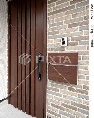 Residential interphone and post 70211396