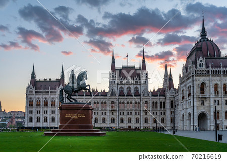 Budapest, Hungary 04/19/2019. Beautiful view of the Parlament in Budapest. Budapest, Hungary 04/19/2019. Beautiful view of the Parlament in Budapest. 70216619