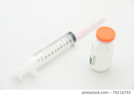 新的日冕病毒疫苗圖像 70218793