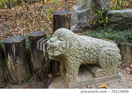 Folk village walk 70219906