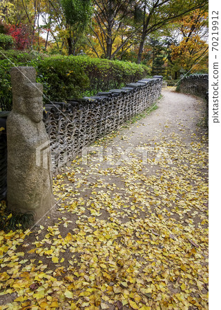 Folk village walk 70219912