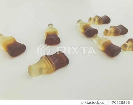 the letters V and E are laid out on a yellow matte 70220866