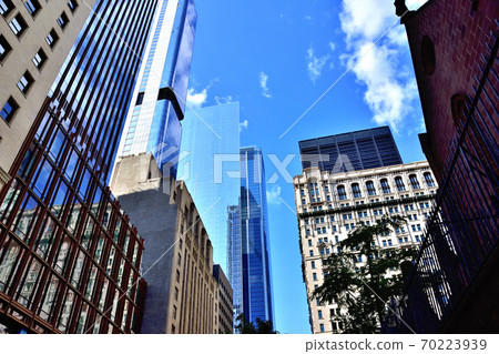 New York Manhattanville Street New York Manhattanville Street 70223939