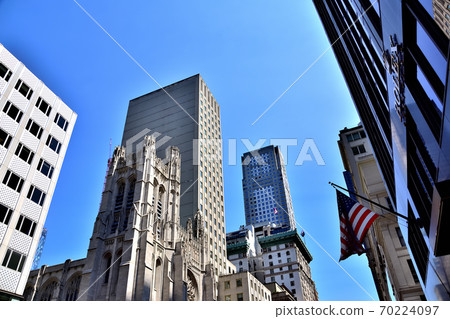 New York Manhattanville Street New York Manhattanville Street 70224097