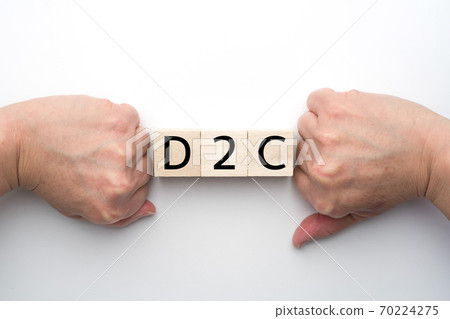 Image D2C 70224275