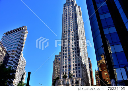 New York Manhattanville Street 70224405