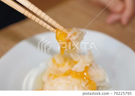 醋蘿蔔和柿子 醋蘿蔔和柿子 70225795